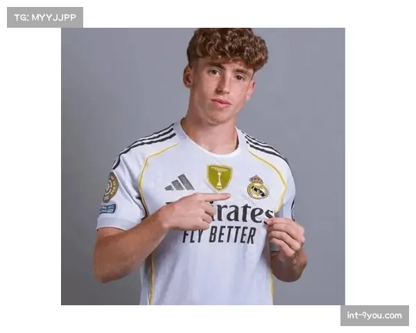 巴萨欲抢先签穆尼奥斯,皇马回购条款或失效